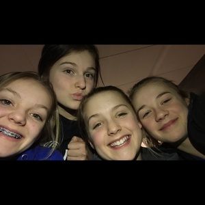 Meet your Posher, Julia